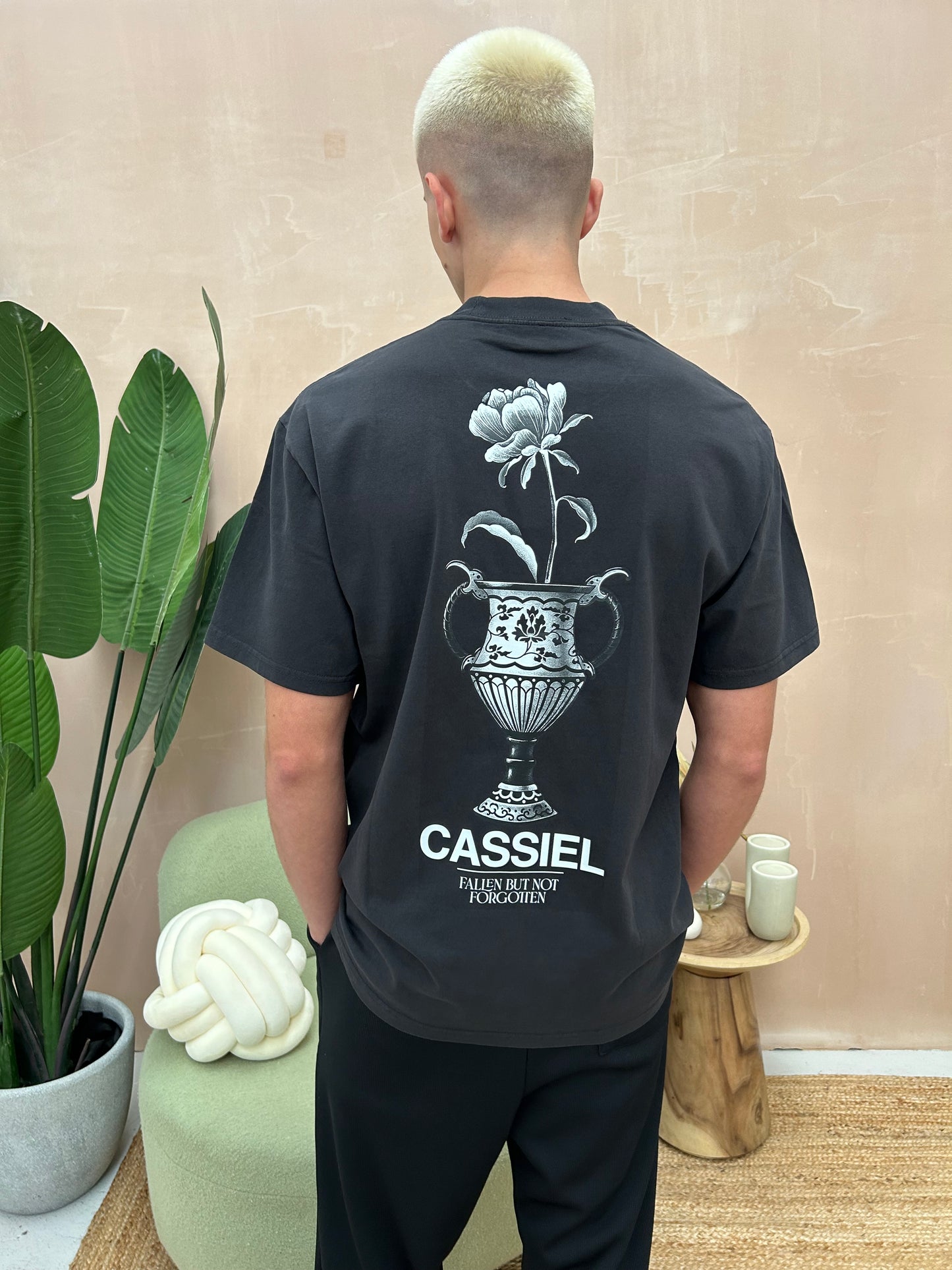 Cassiel Vase Back Print Faded Black Tee