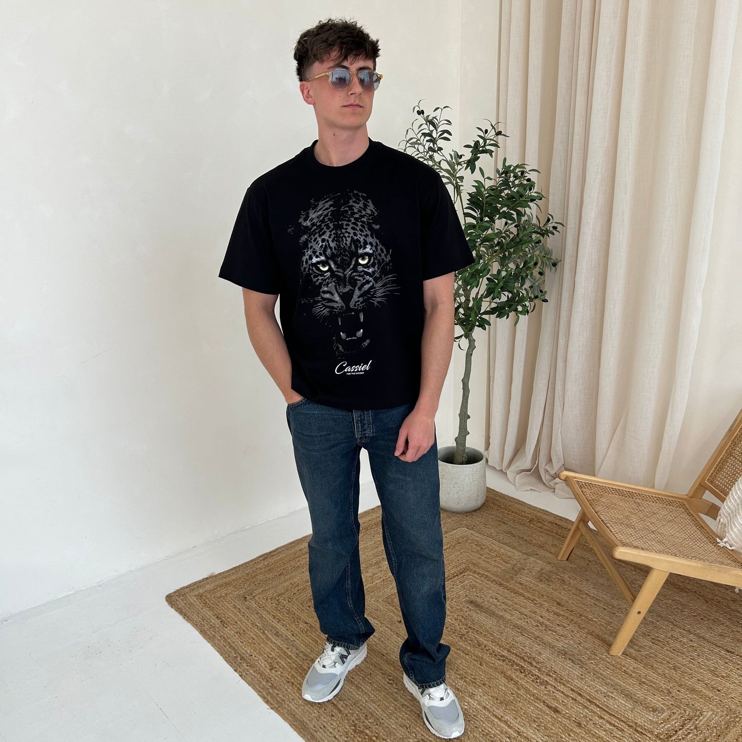 Cassiel Panther Box Black Tee