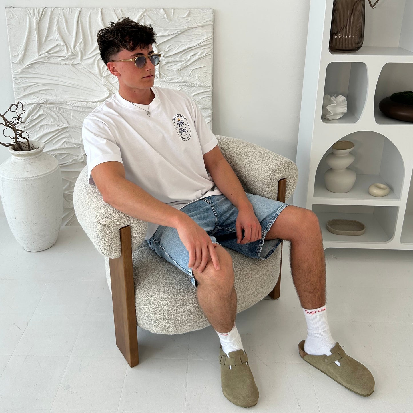 Cassiel Paradise Cove Box White Tee